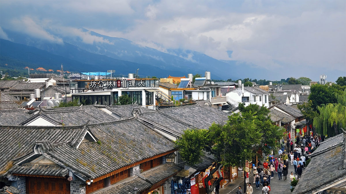 大理仓山洱海